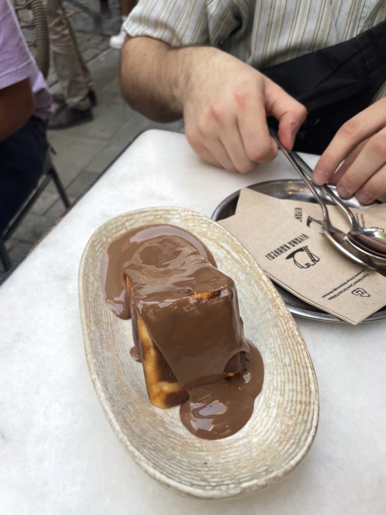 San Sebastian cheesecake, Istanbul