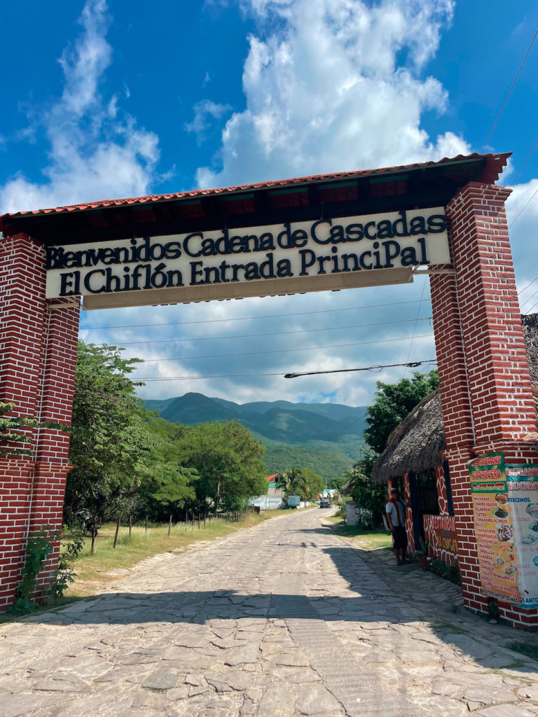 The entrance to El Chiflon. 